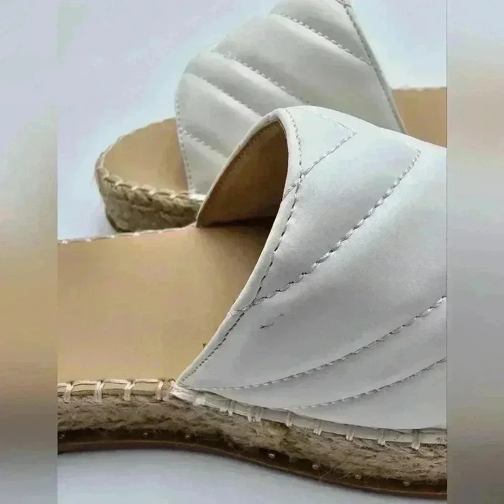 Pretty Little Thing Womens Size 7 White Quilted Flatform Shoes